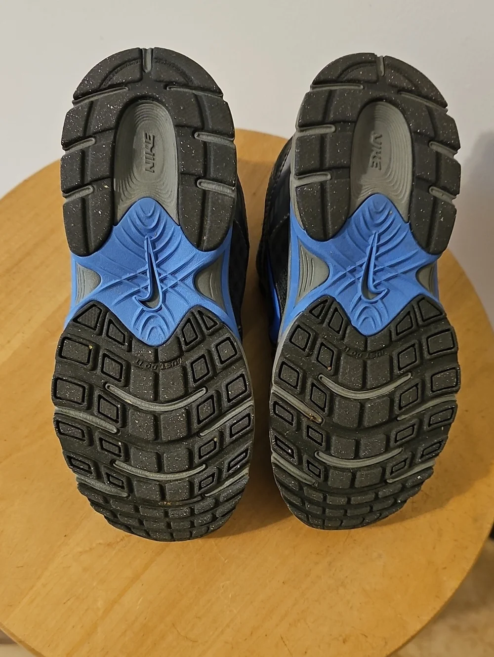 Nike little boys