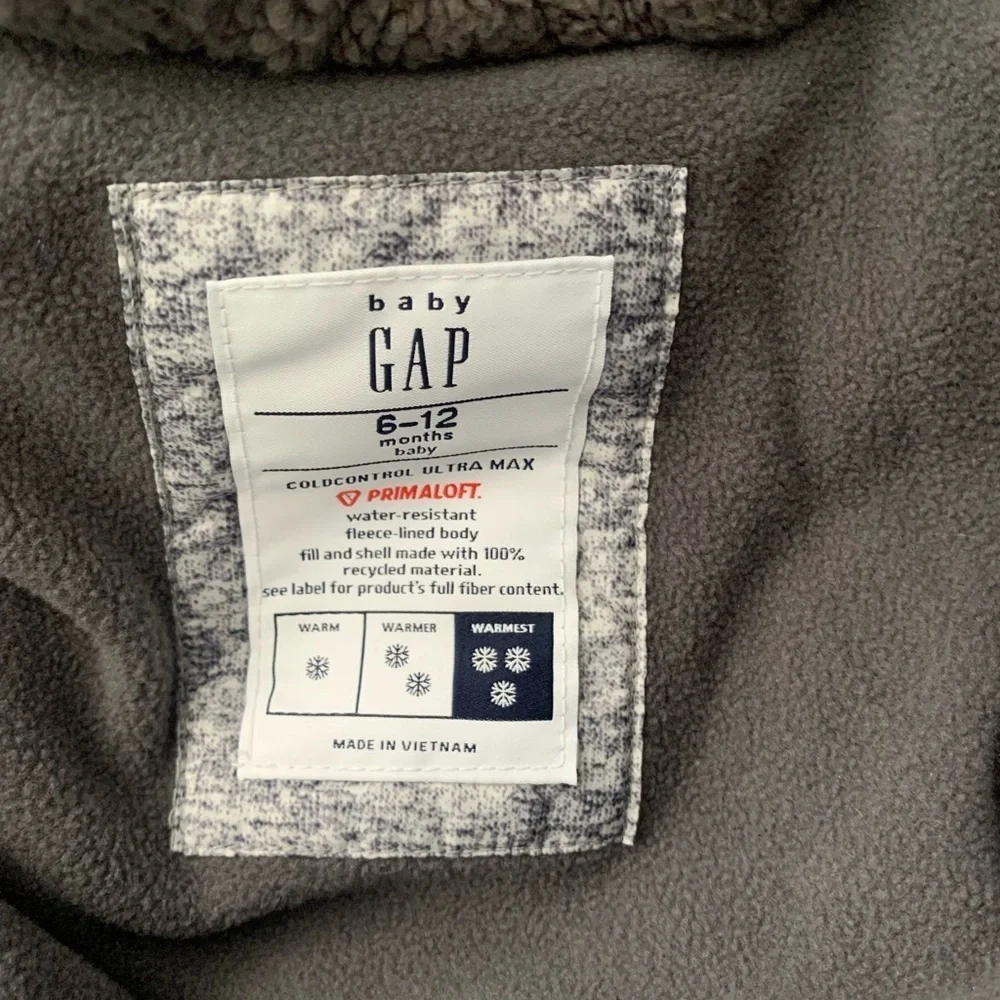 GAP pre owned