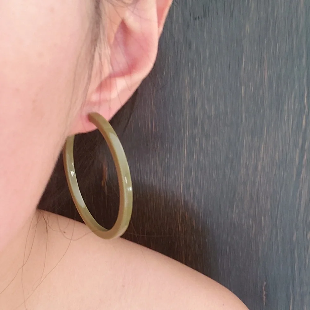 Ashllery hoops elegance