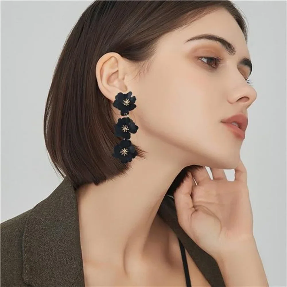 Black‎ Matte Flower Dangle Earrings Tiered Floral Drop Stud Chandelier Earrings