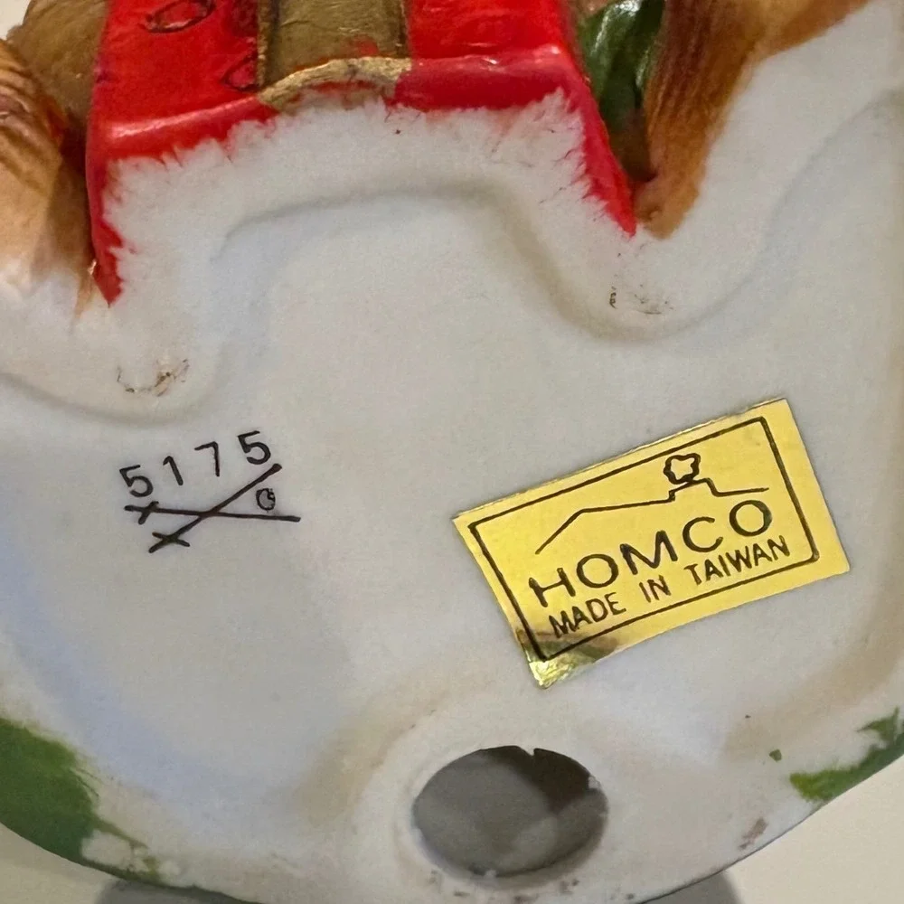 Homeco seasonal charm