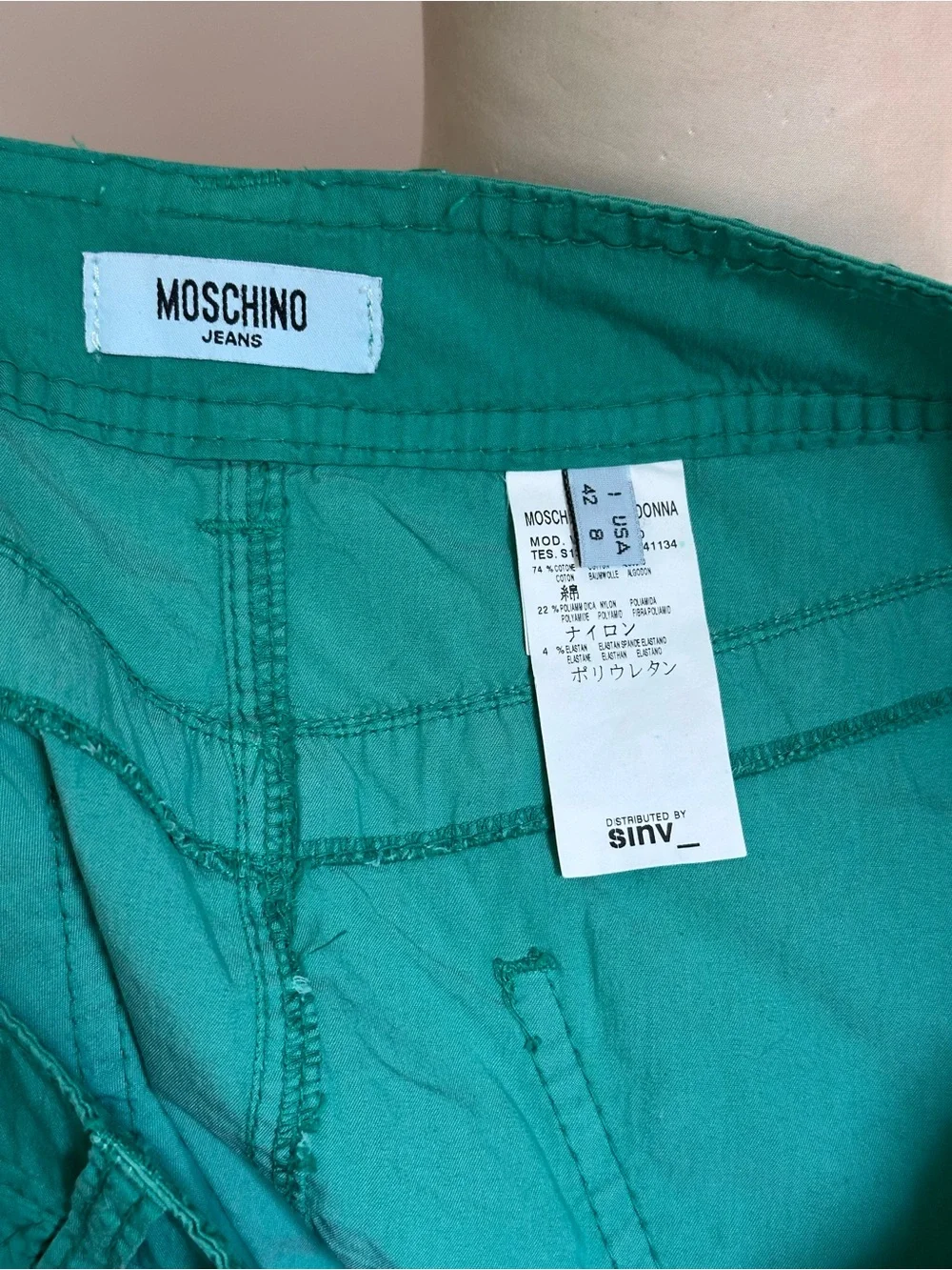 Moschino this perfect