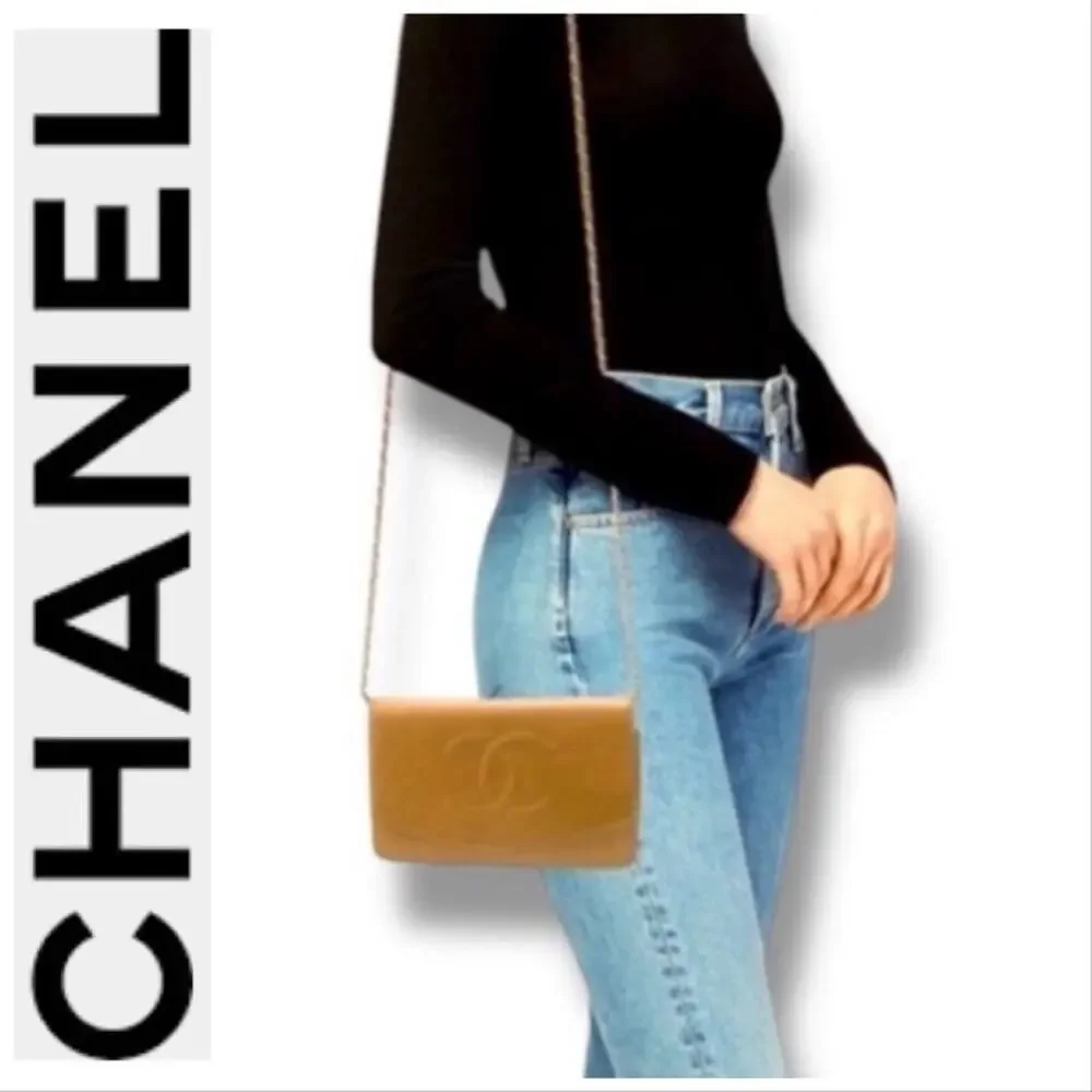 CHANEL elegant tan