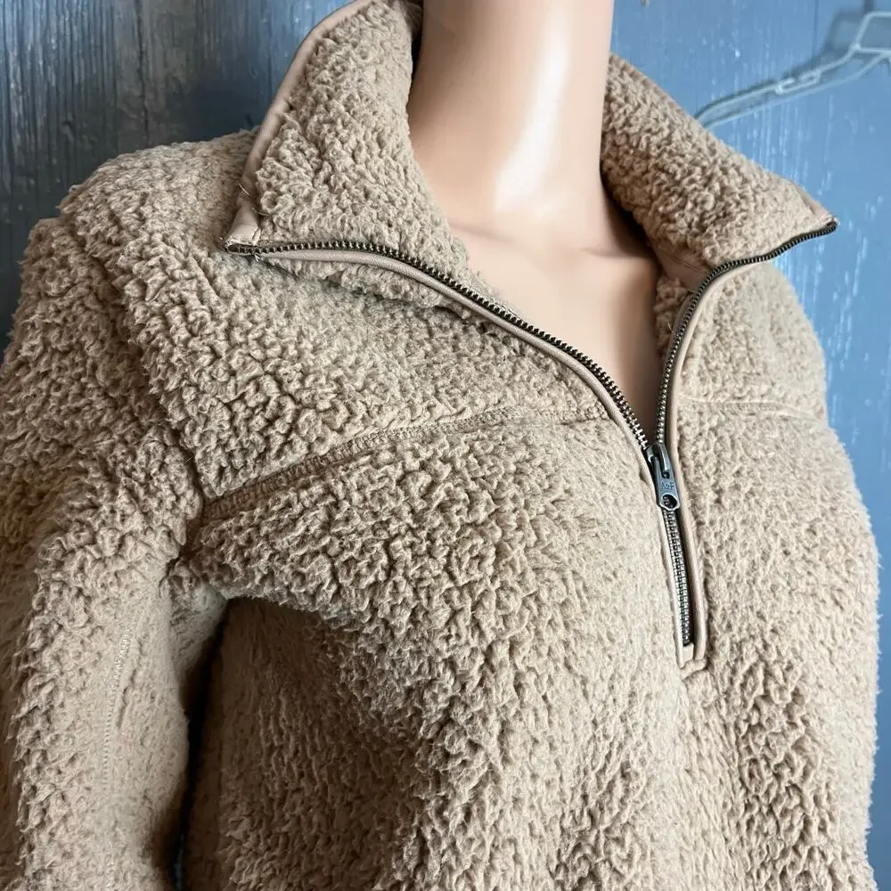 Abercrombie & Fitch cozy stylish