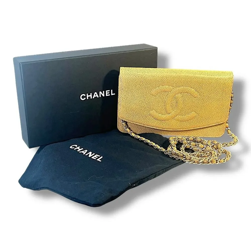 CHANEL elegant tan