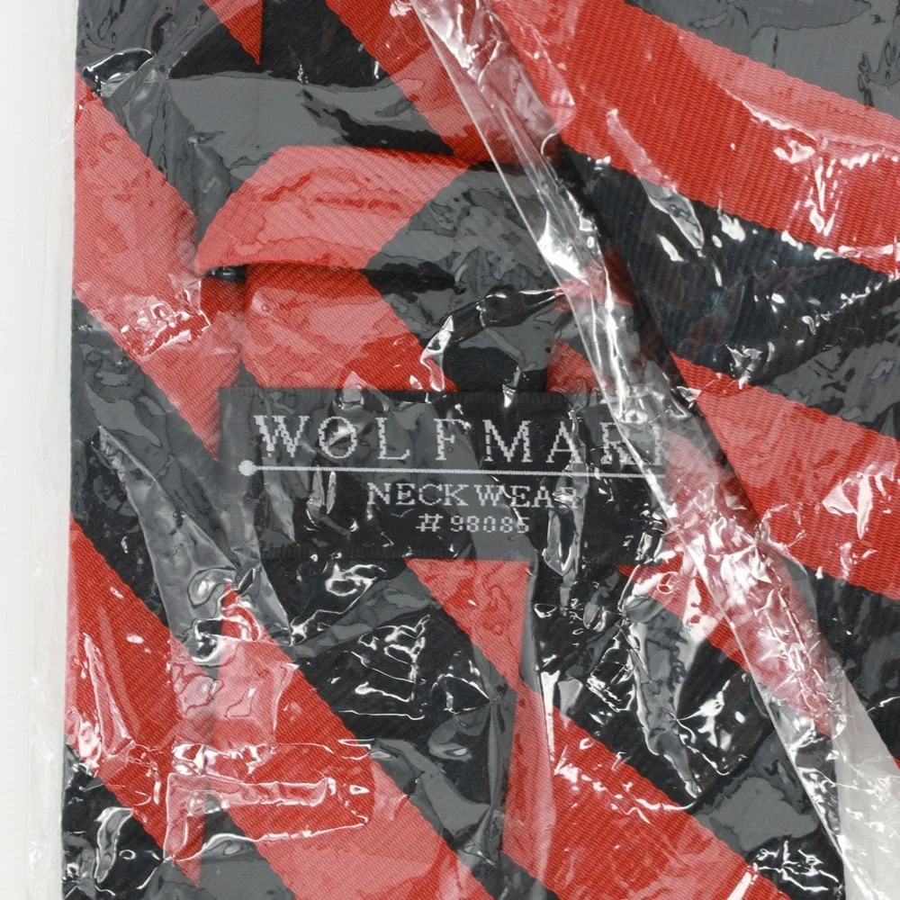 Wolfmark 100% polyester