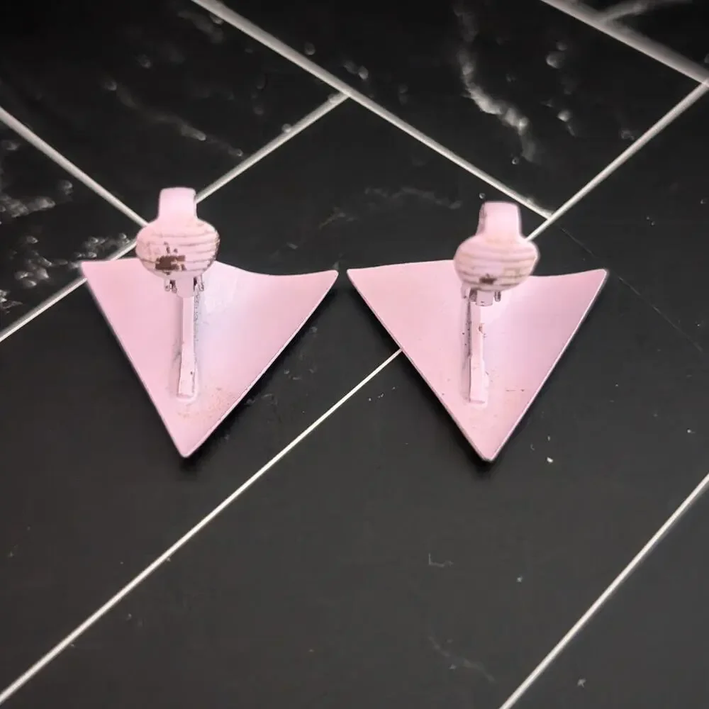 Vintage clip earrings