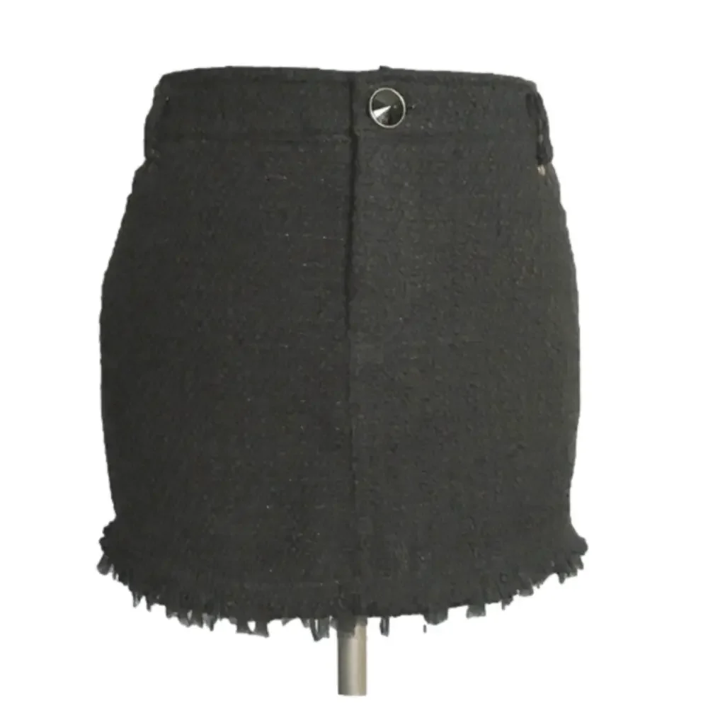 𝅺forever 21 💕Black Nubby Mini Skirt💕