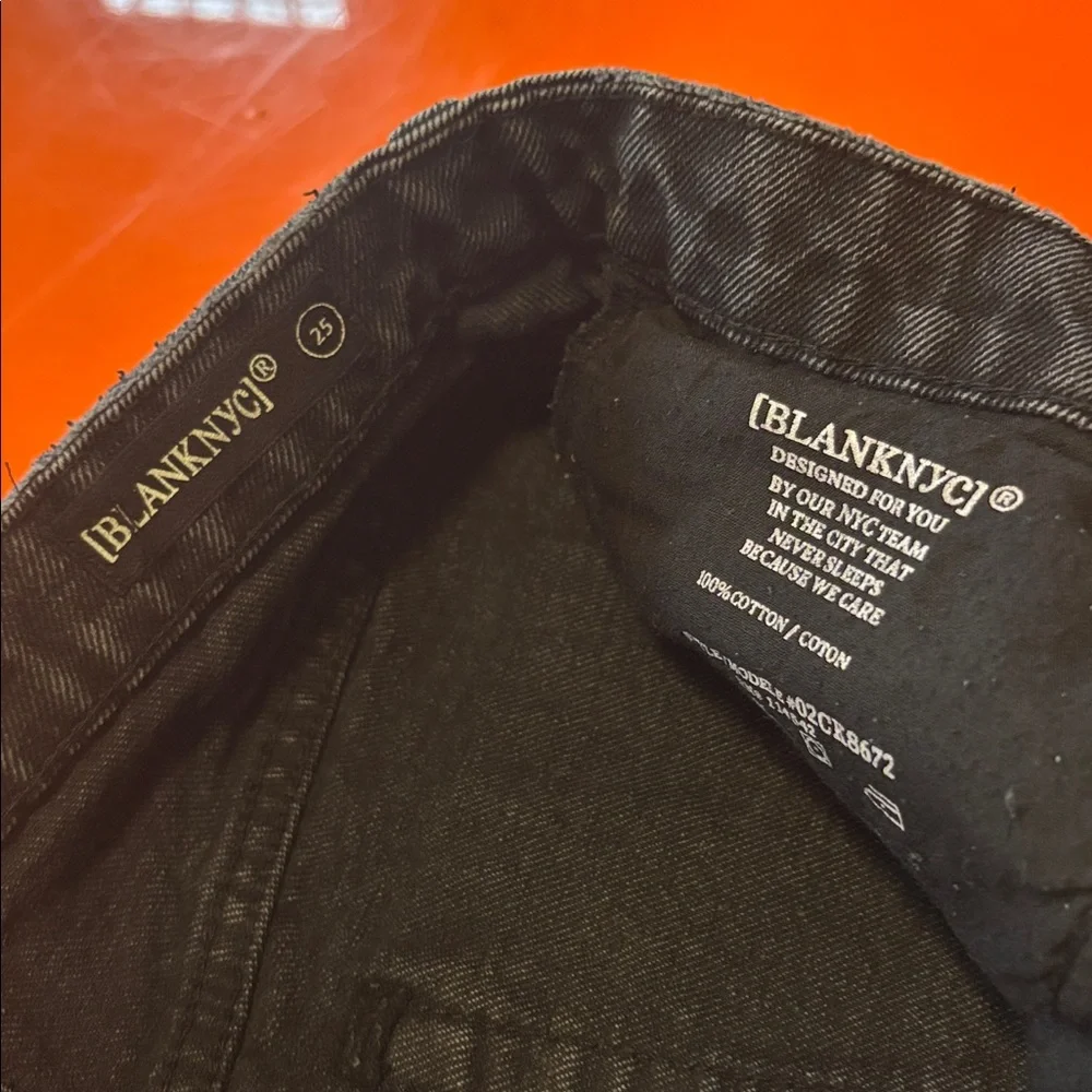 Blank NYC Black Frayed Denim Jean Shorts size 25