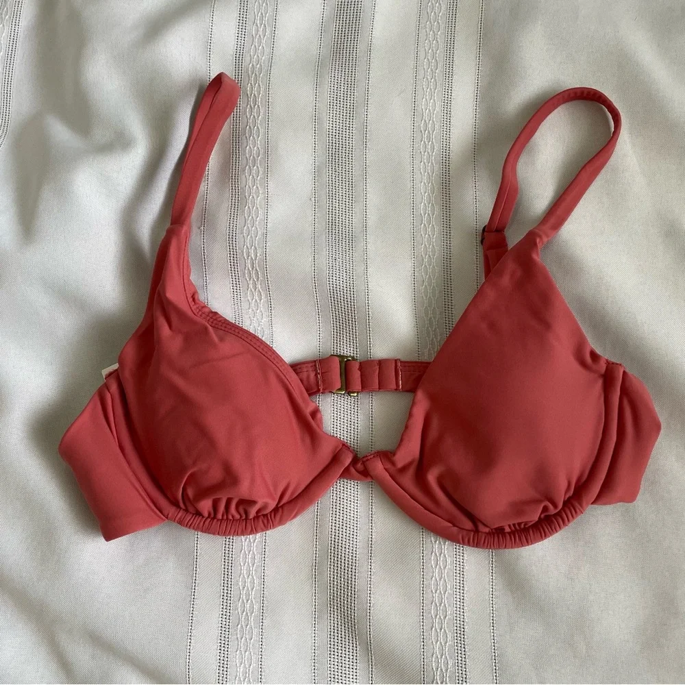 Andie swim sicily