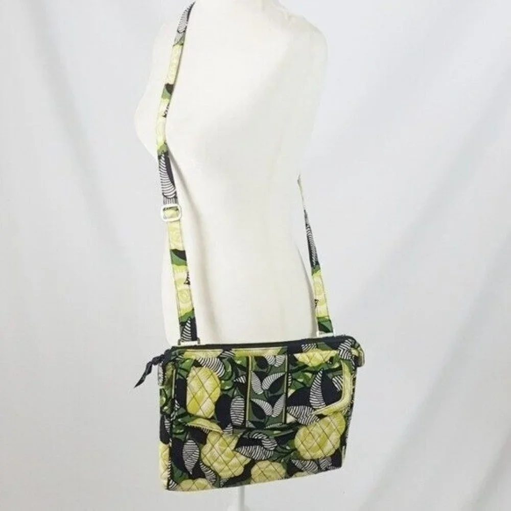Vera Bradley excellent pre