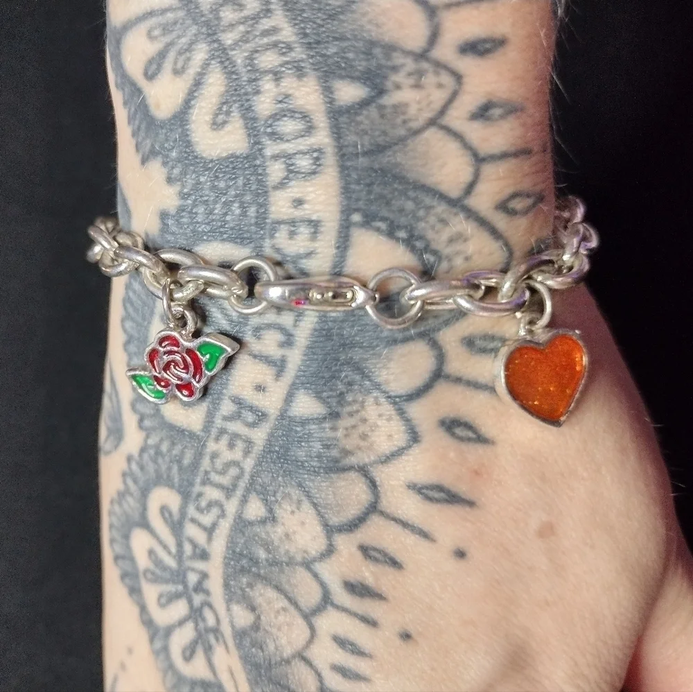 N/A silver sparkly
