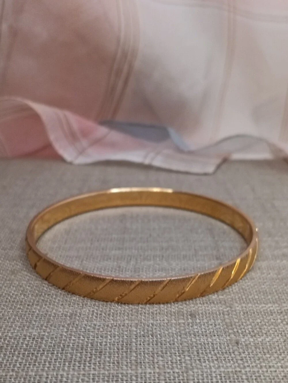 Monet bangle diagonal