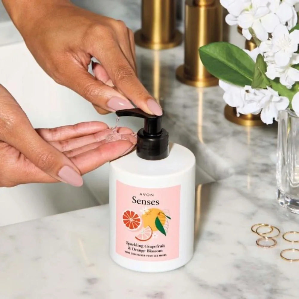 *AVON* Senses Sparkling Grapefruit & Orange Blossom Hand Soap Size 10.1 fl. oz.