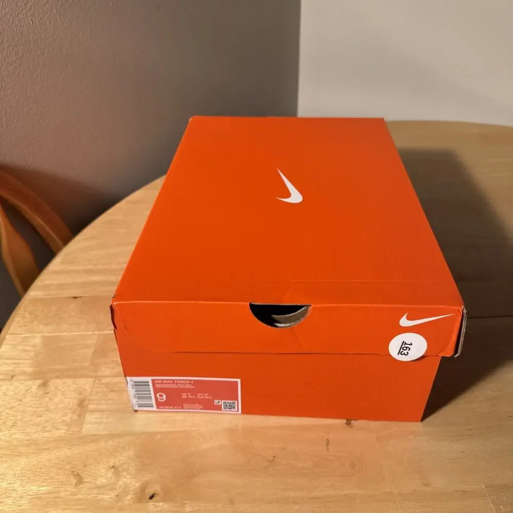 Nike step up