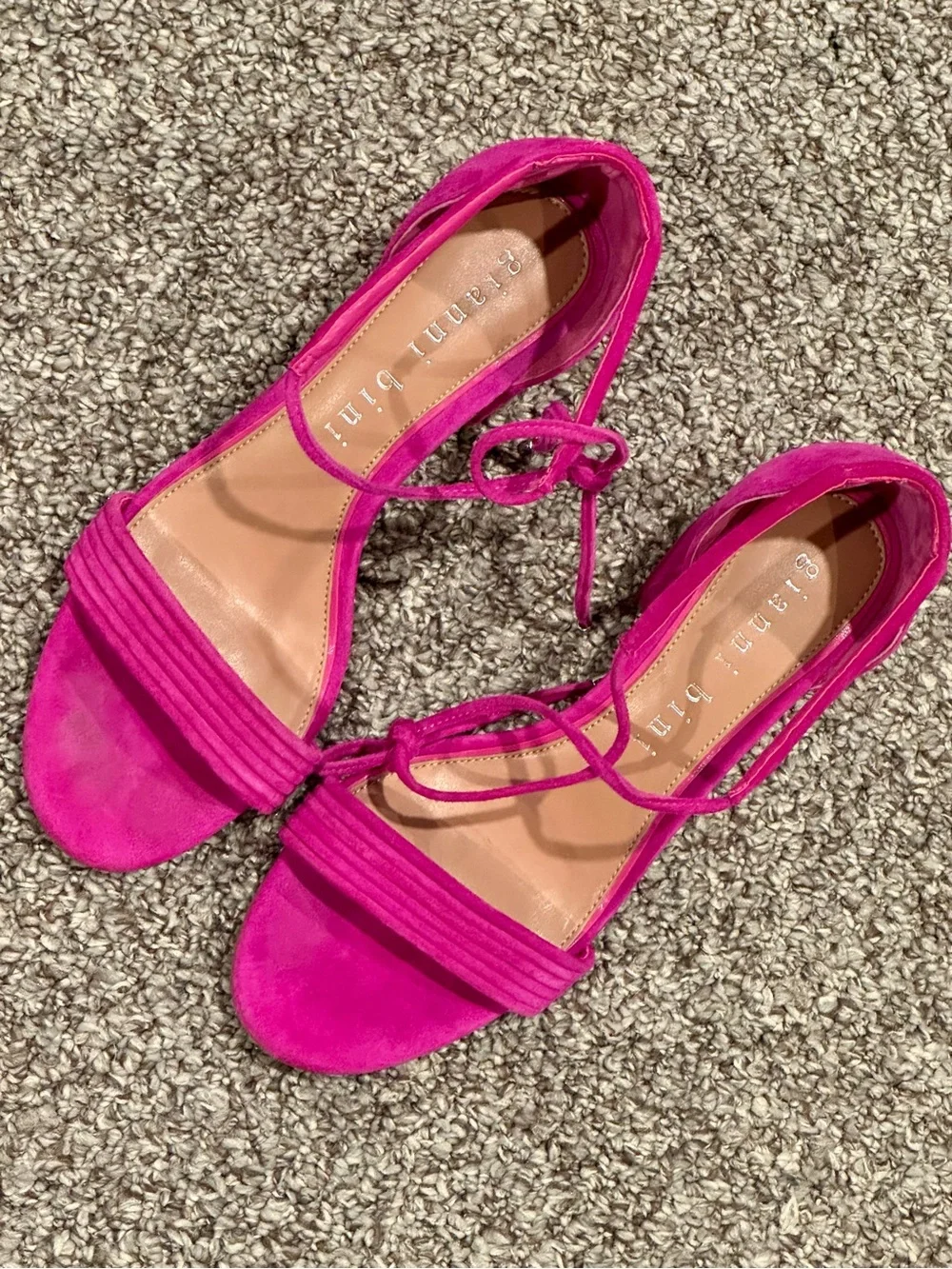 Gianni Bini vibrant fuchsia