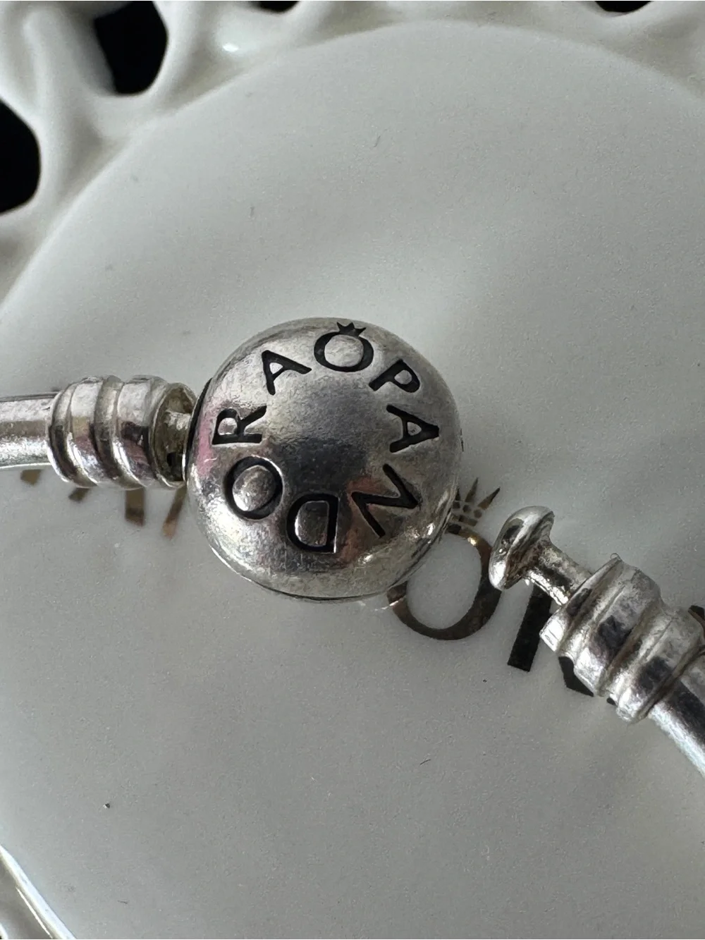 Pandora authentic forever