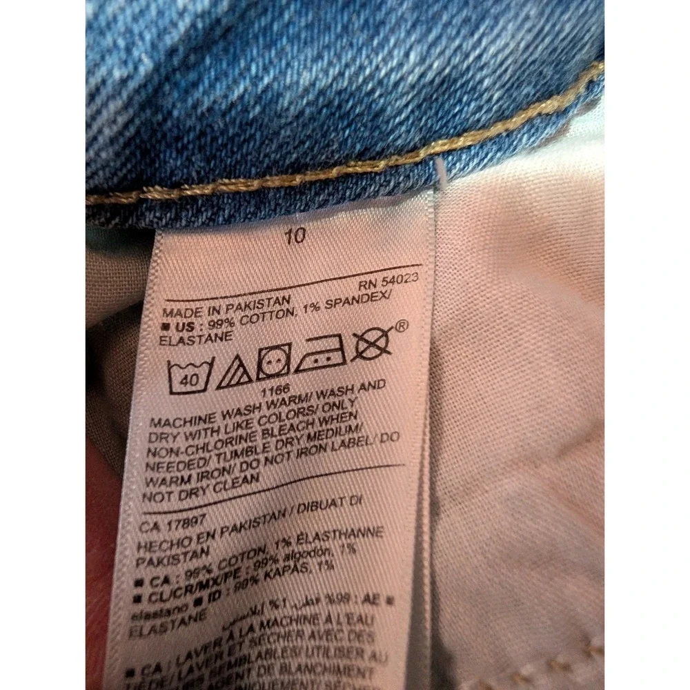 Old Navy Women's Size 2 Blue OG Straight Extra High Rise Distressed Stretch Jean