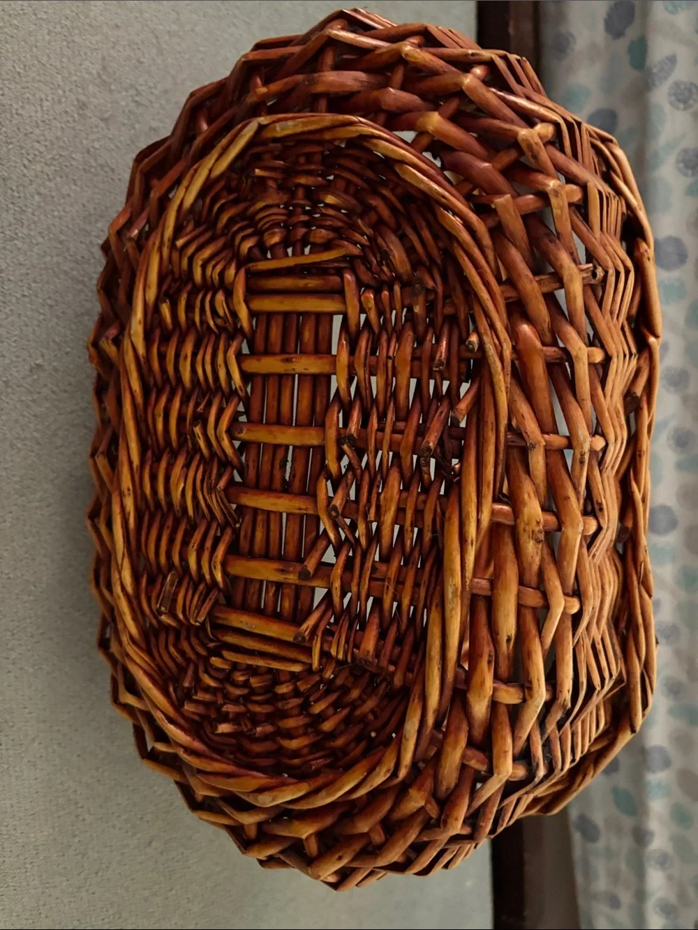 Woven Round Handle Basket - Natural Brown 14x8” Make an offer!