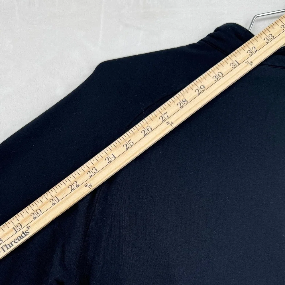 TravisMathew Quarter Zip Pullover Mens Size M Black Excellent Geometric Golf