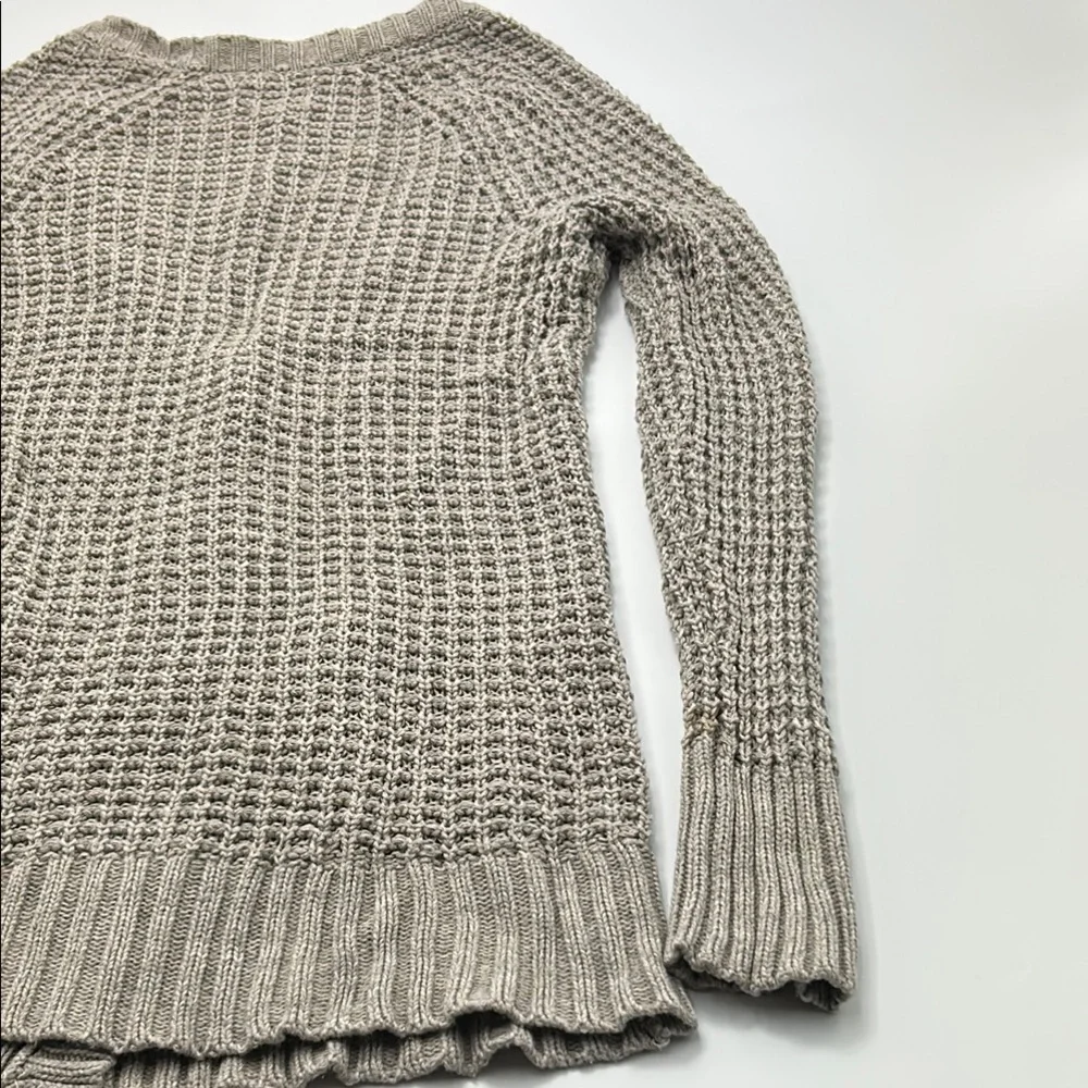 American Eagle Outfitters bella swan
