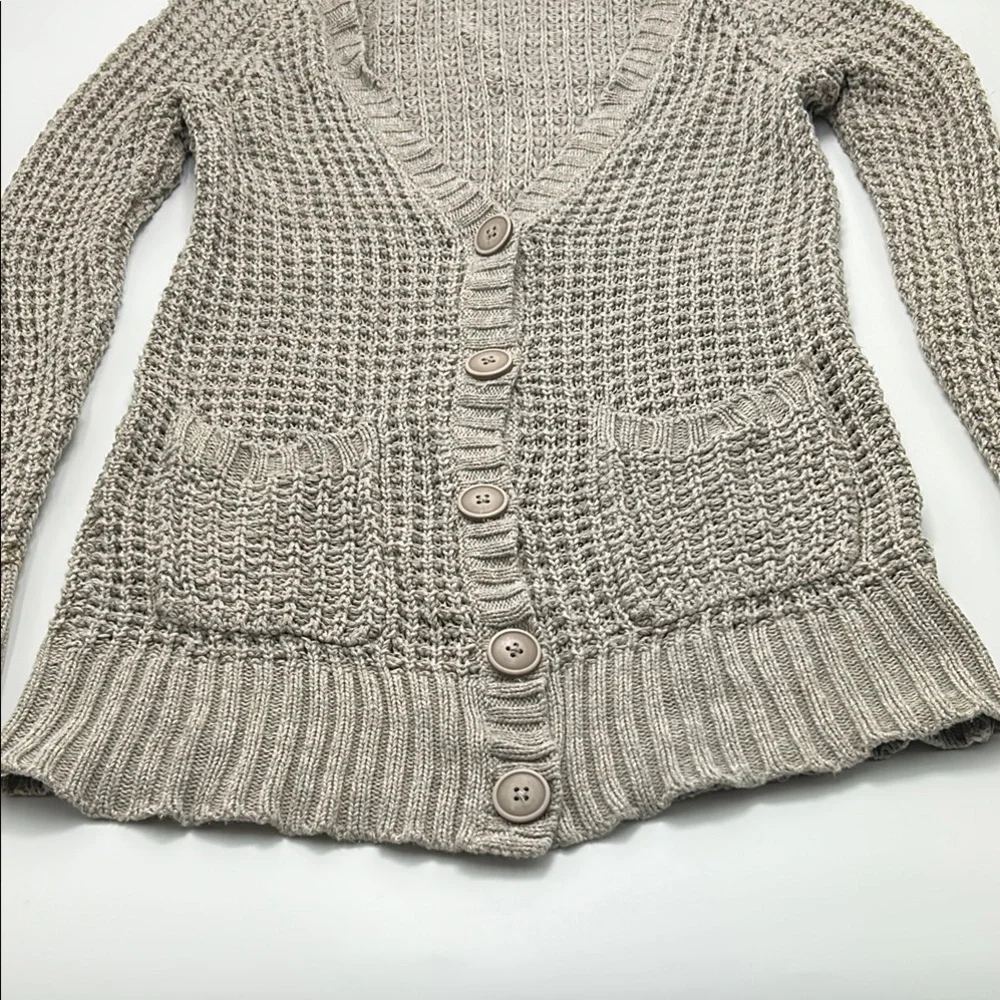 American Eagle Outfitters bella swan