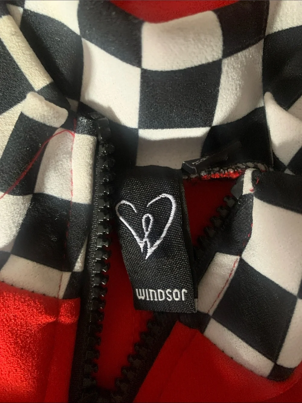 Windsor form fitting