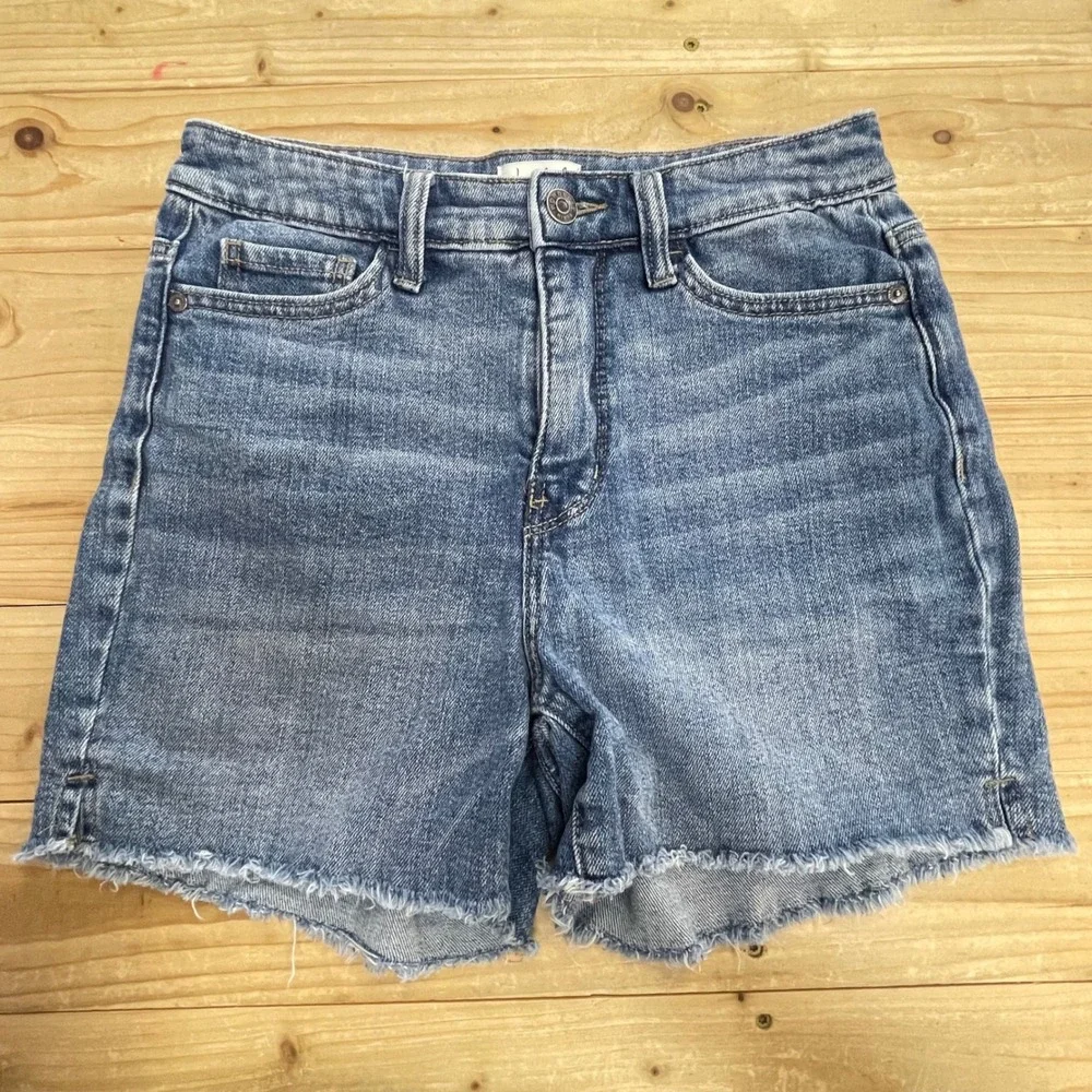 Wonderly Denim Shorts High Rise Frayed Hem Casual Blue‎ Jean Shorts 4R