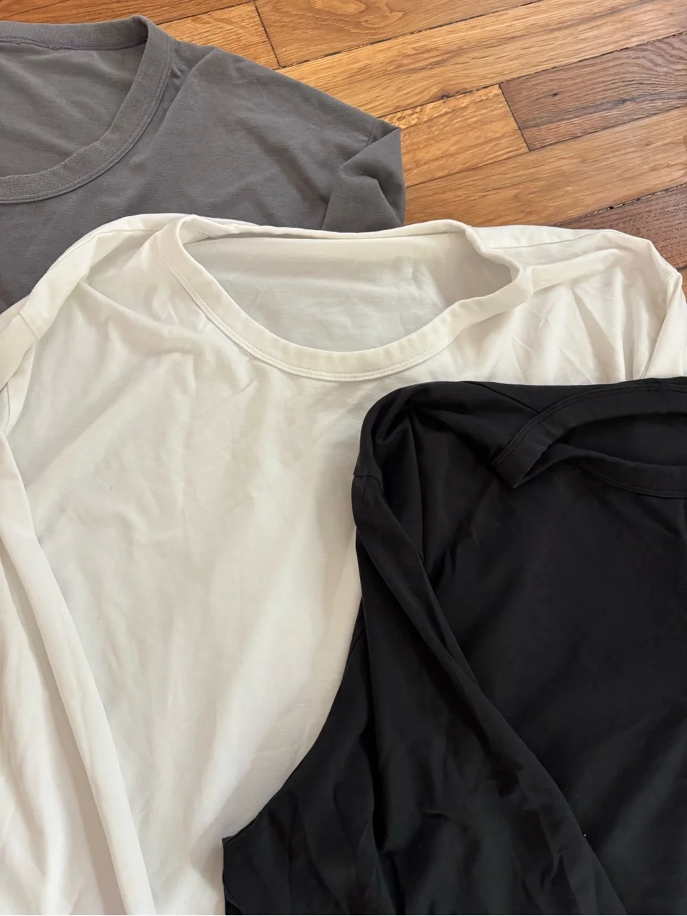lululemon athletica three classic