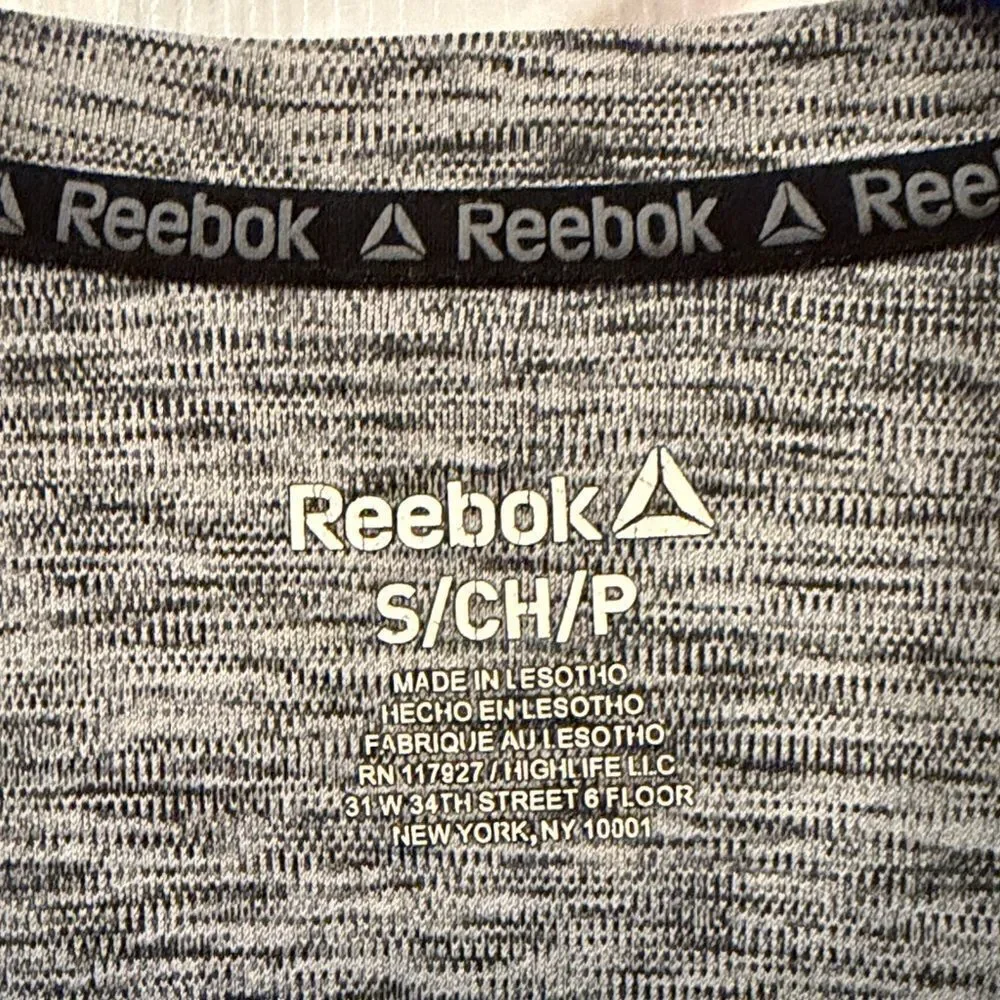 Reebok casual versatile
