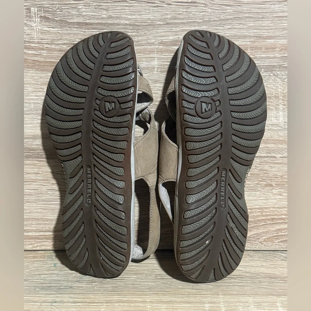 Merrell brown all