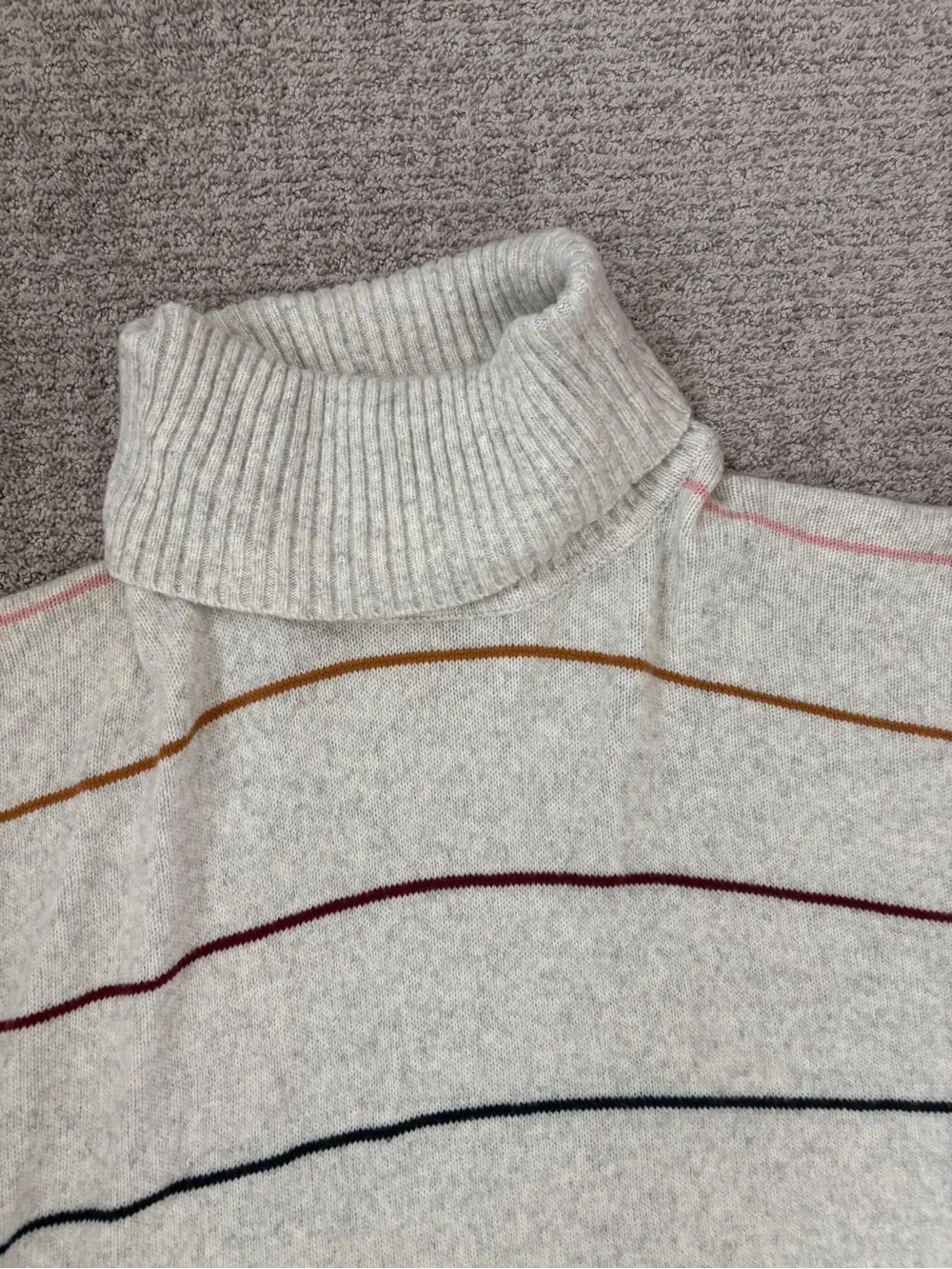 Turtleneck Stripe Knit Sweater Poncho Vest in Light Gray Size Medium Large M/L