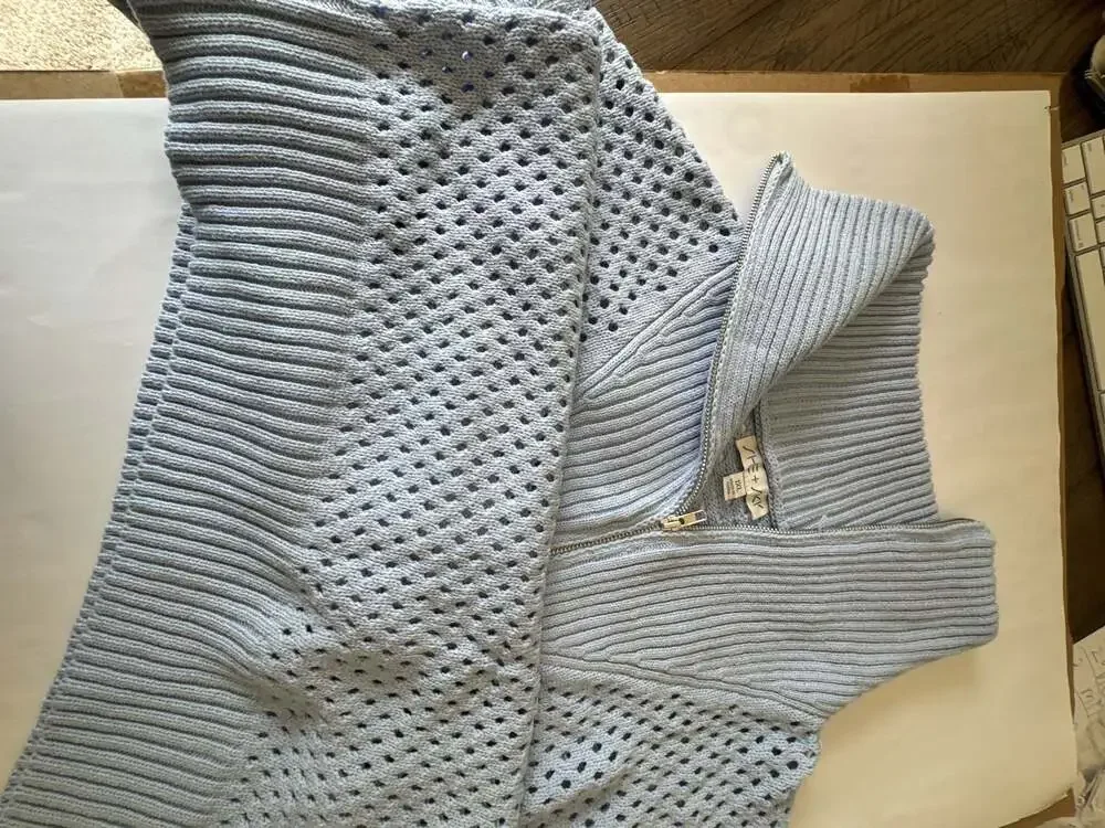 She+Sky pointelle knit