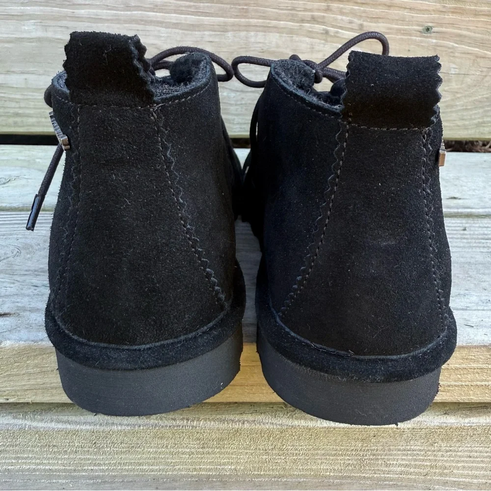 BearPaw scuffs black taken