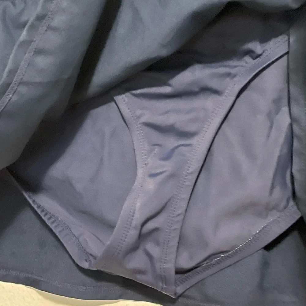 Nike size xl lining