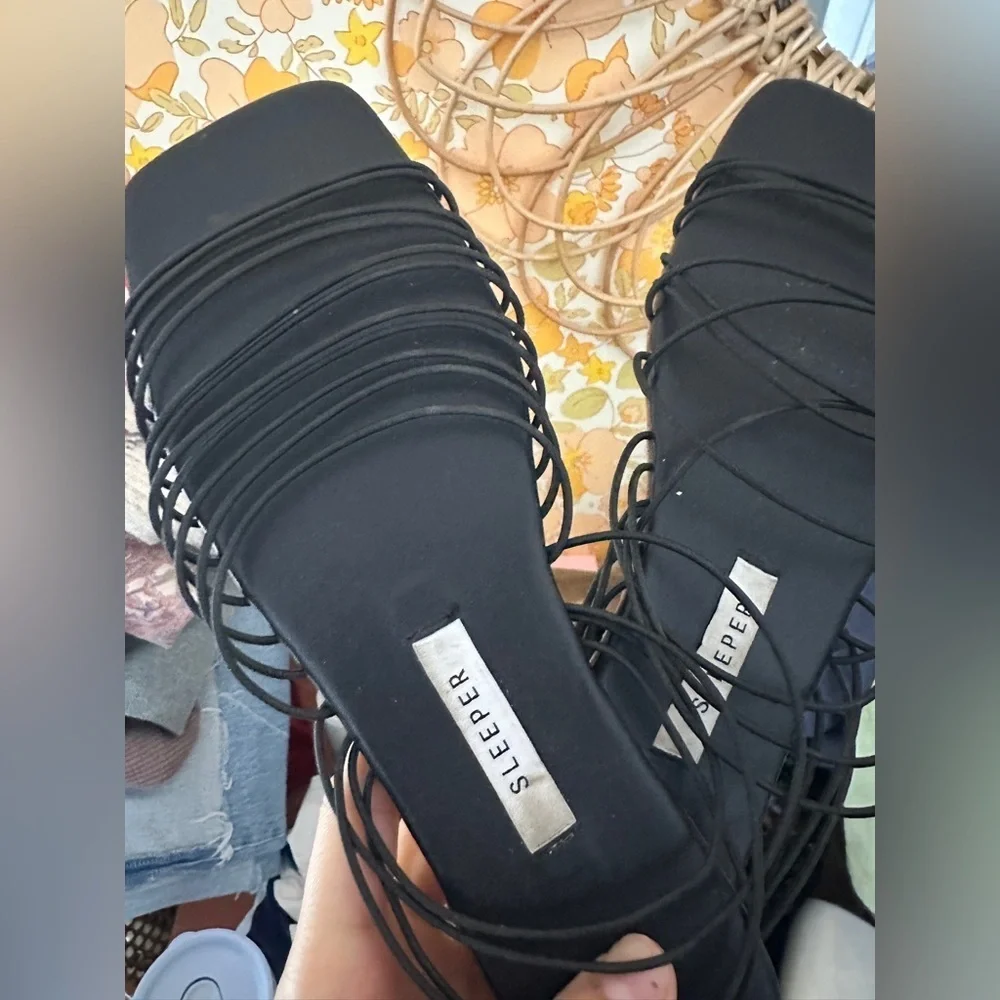 Sleeper Black Elastic Macaroni Strappy Sandals sz 39