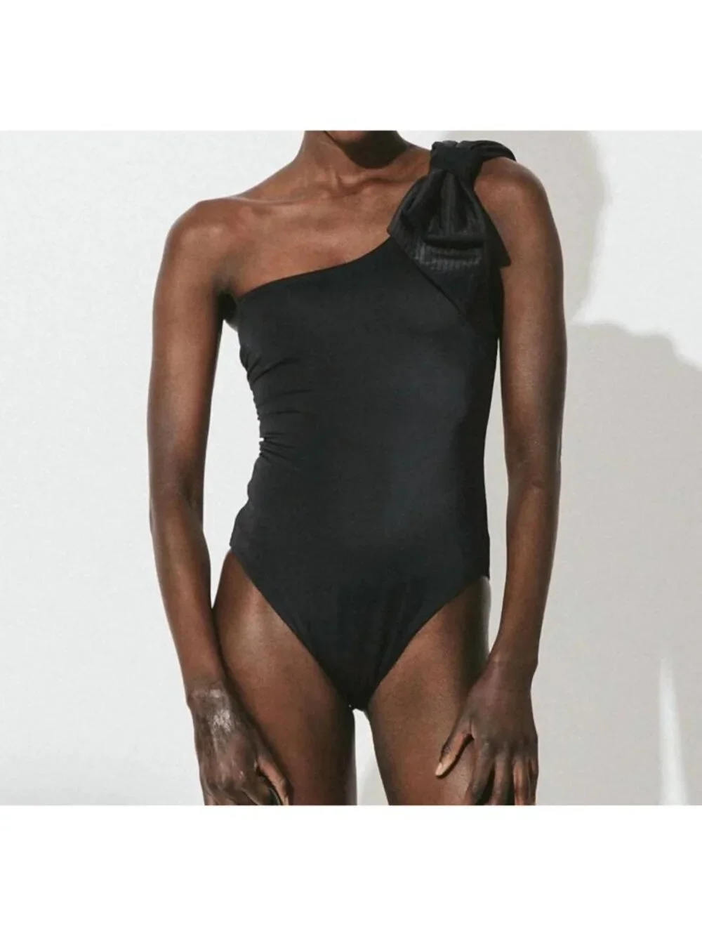Cleobella inga black