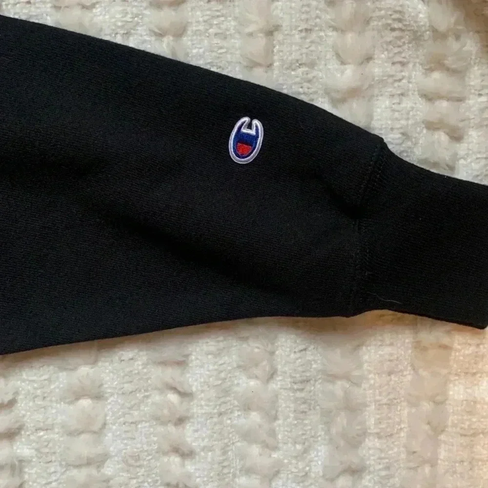 N/A size black sweaters