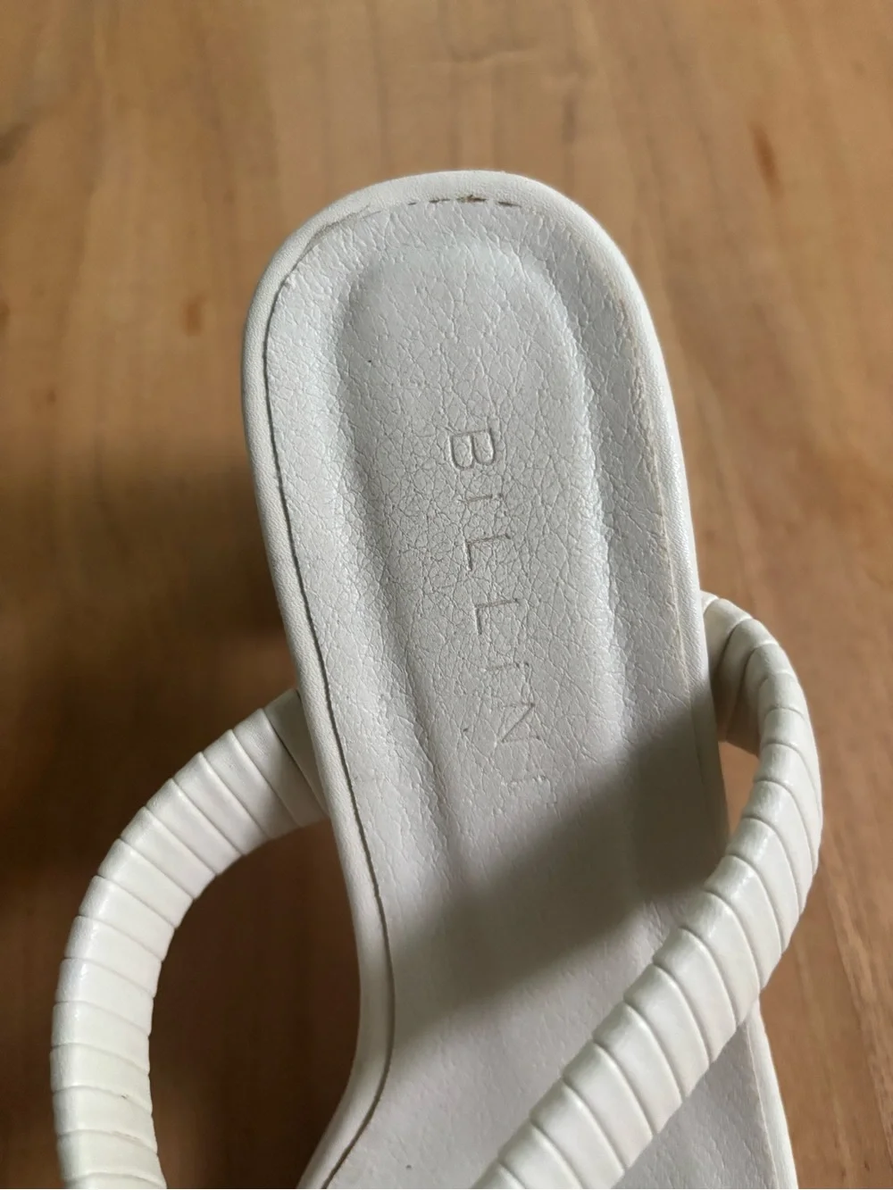 Billini gently used