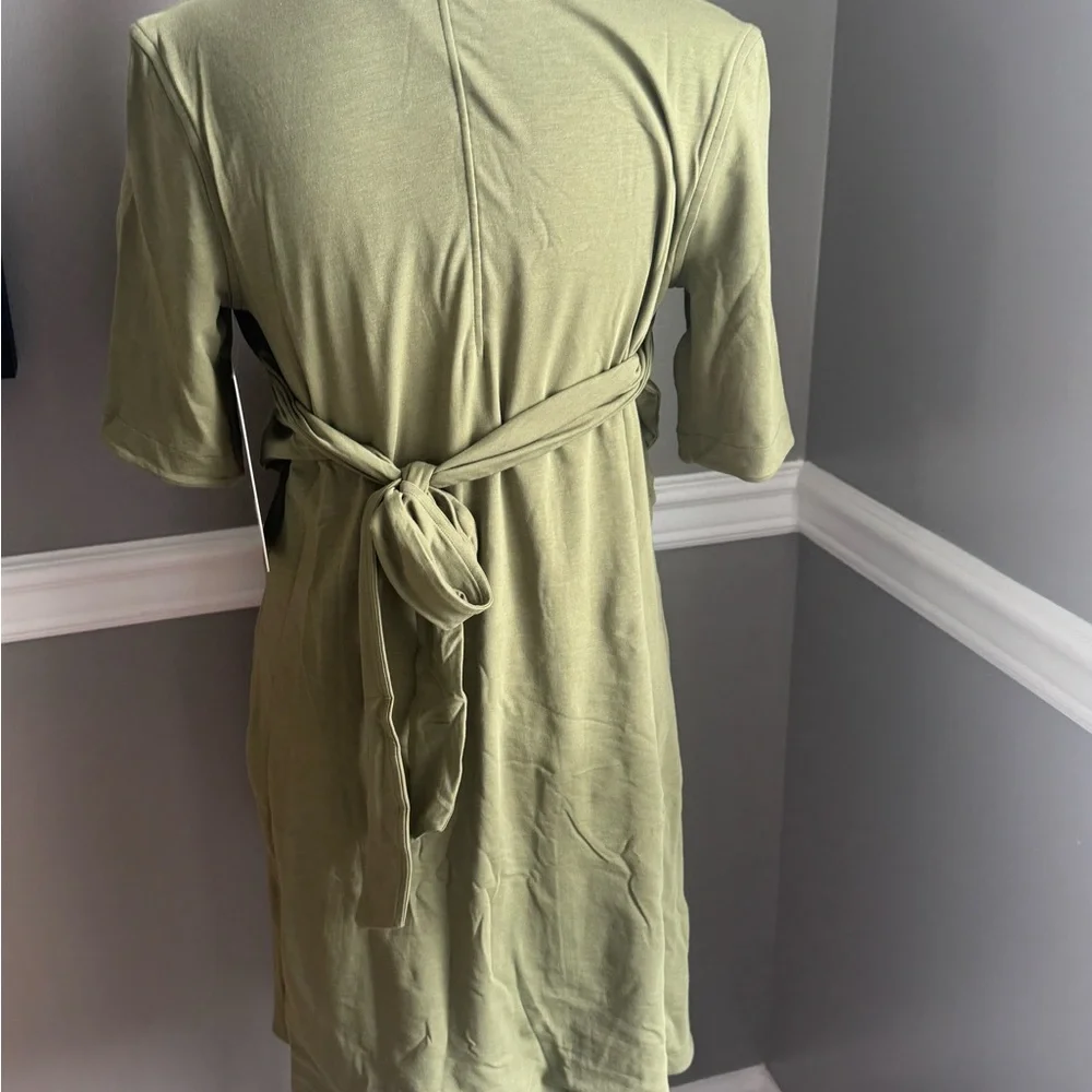 lululemon athletica lululemon size