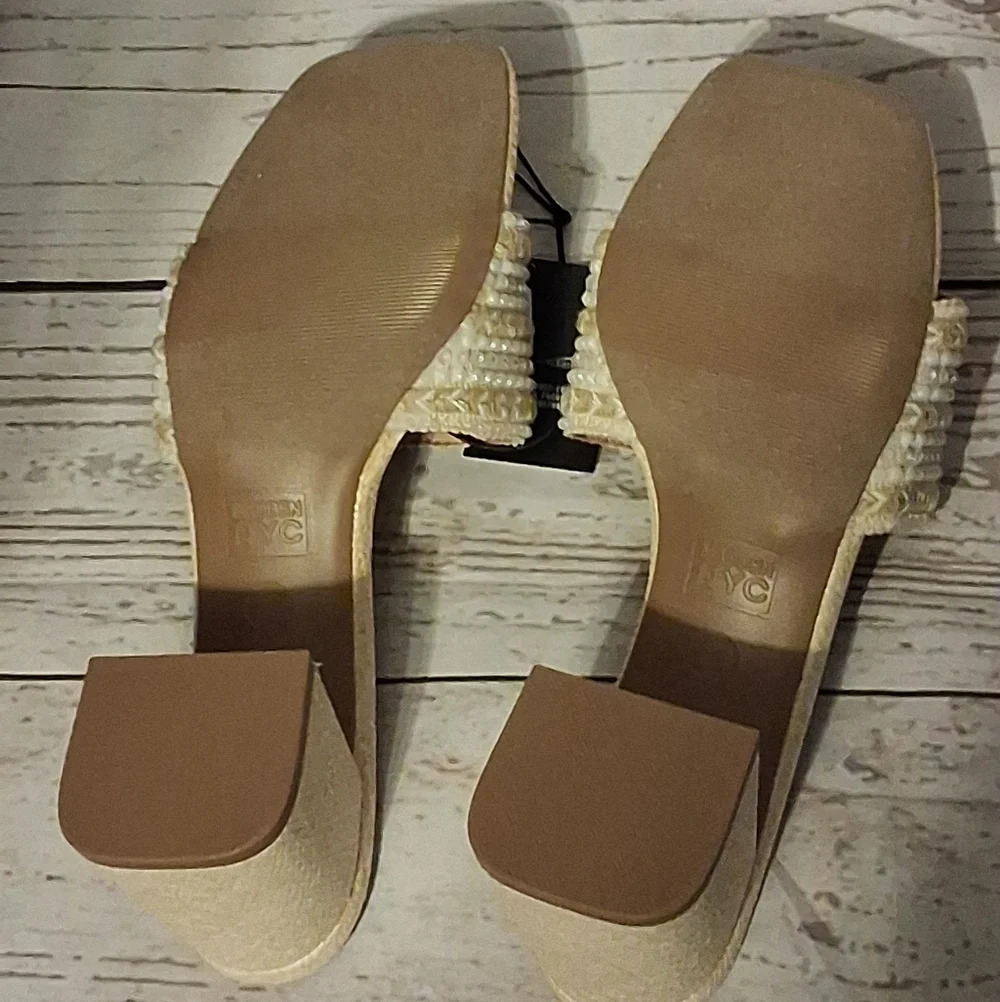 Madden Nyc stylish tan
