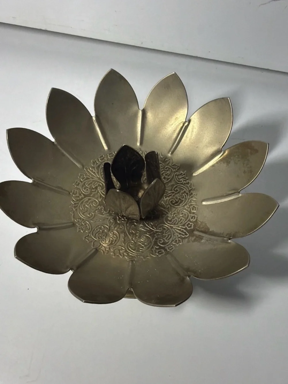 No Label elegant lotus