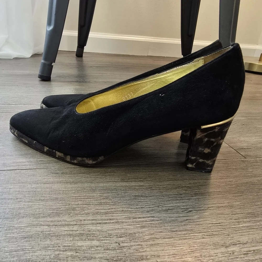 Mondi beautiful vintage