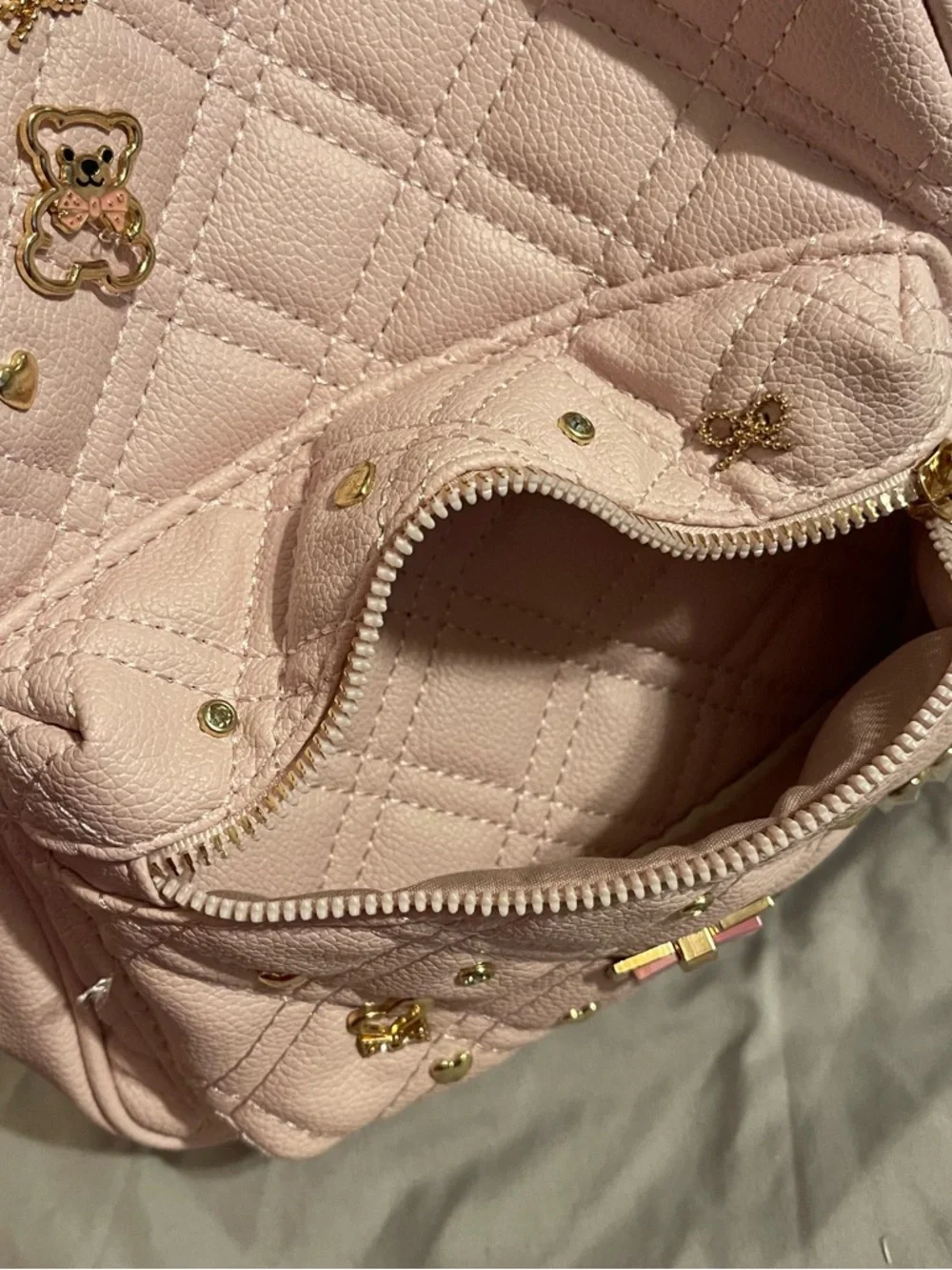 Under One Sky quilted mini