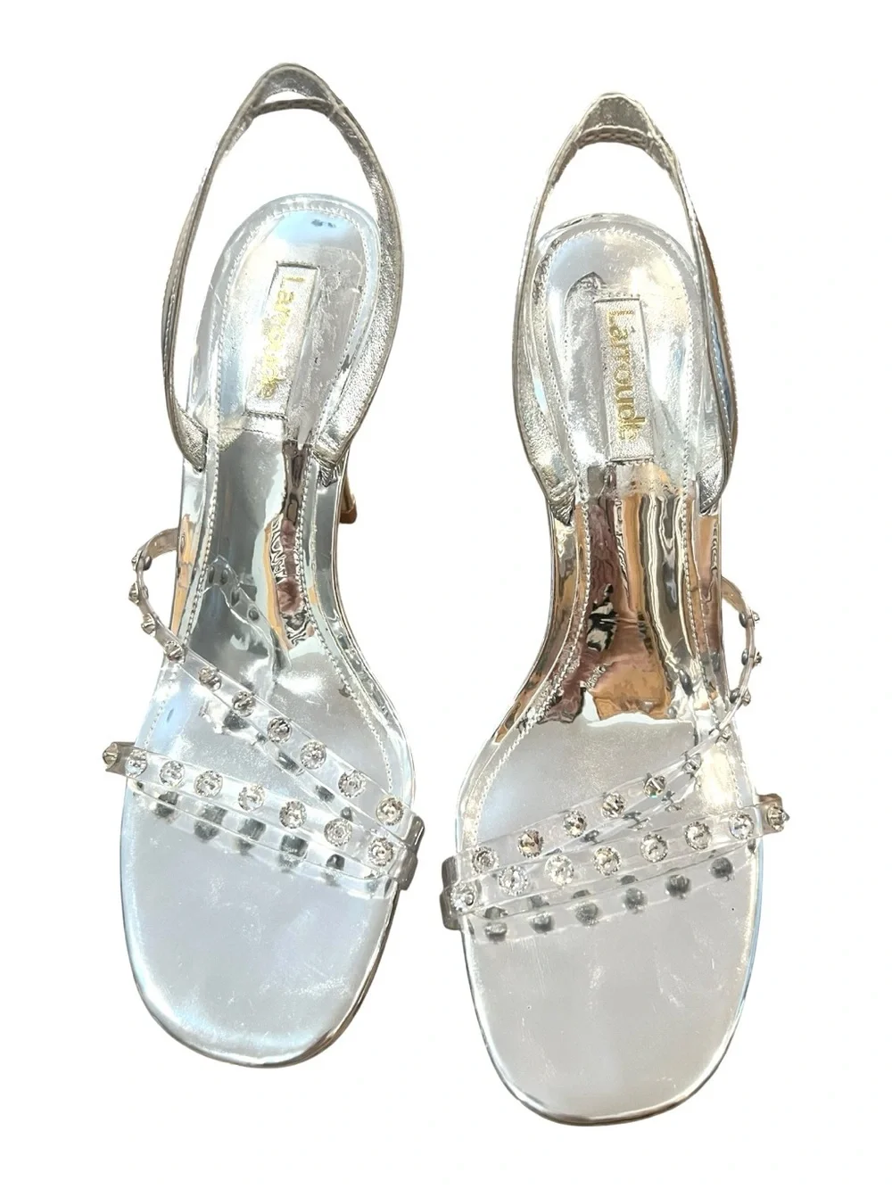 N/A glamorous larroudé