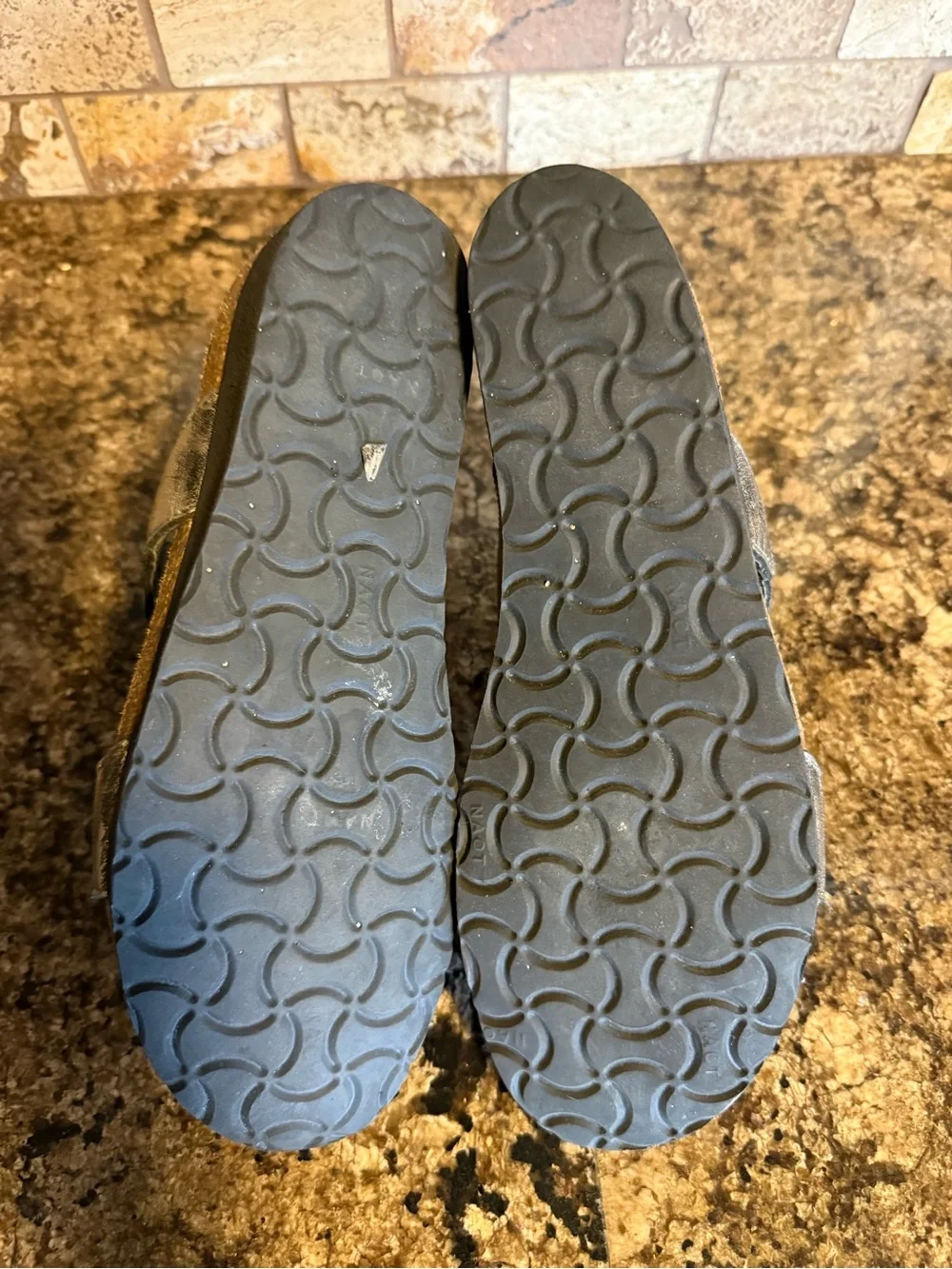 Naot marissa platform