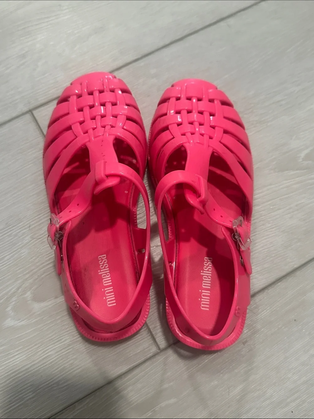 Mini Melissa glossy woven
