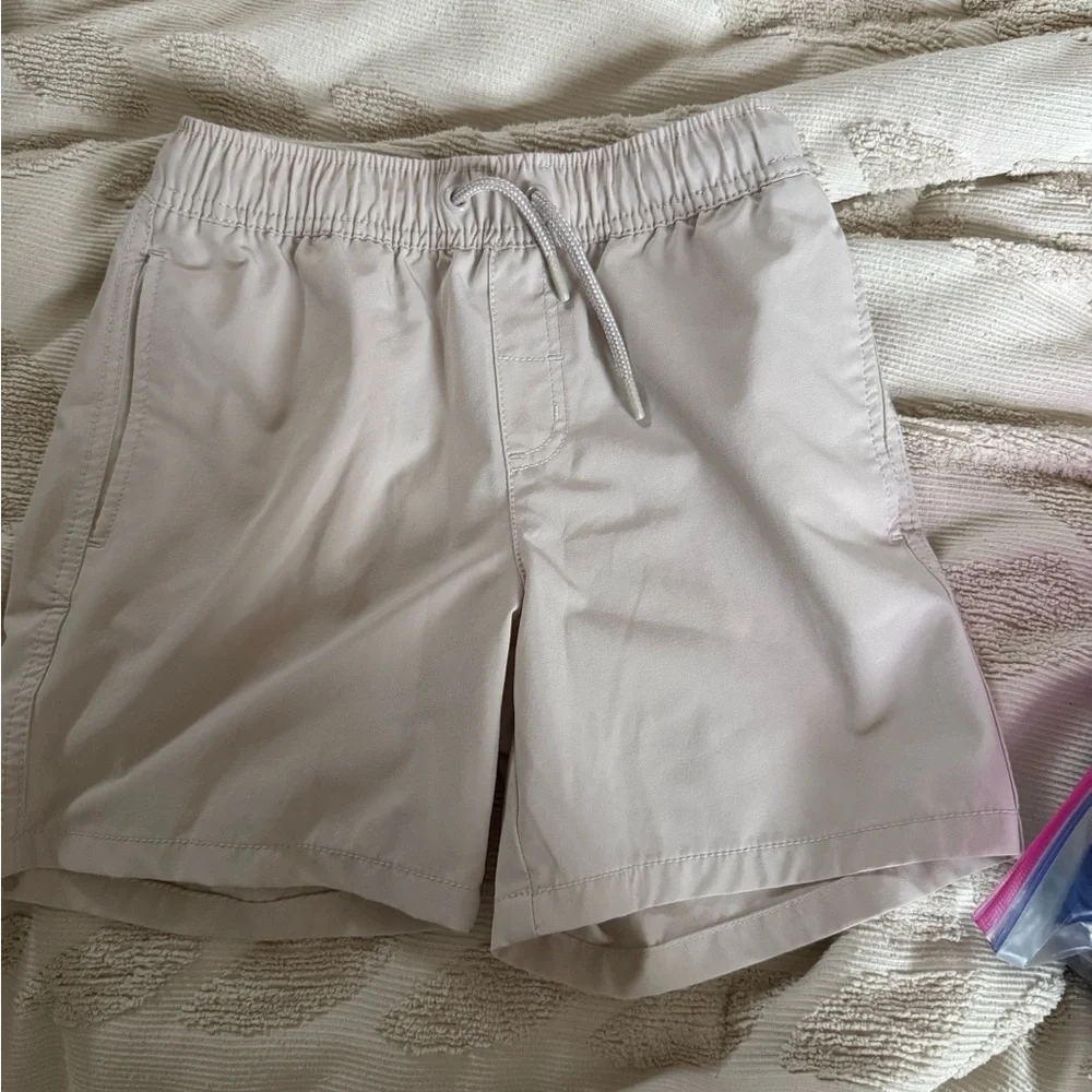 OshKosh Bgosh reebok cream shorts