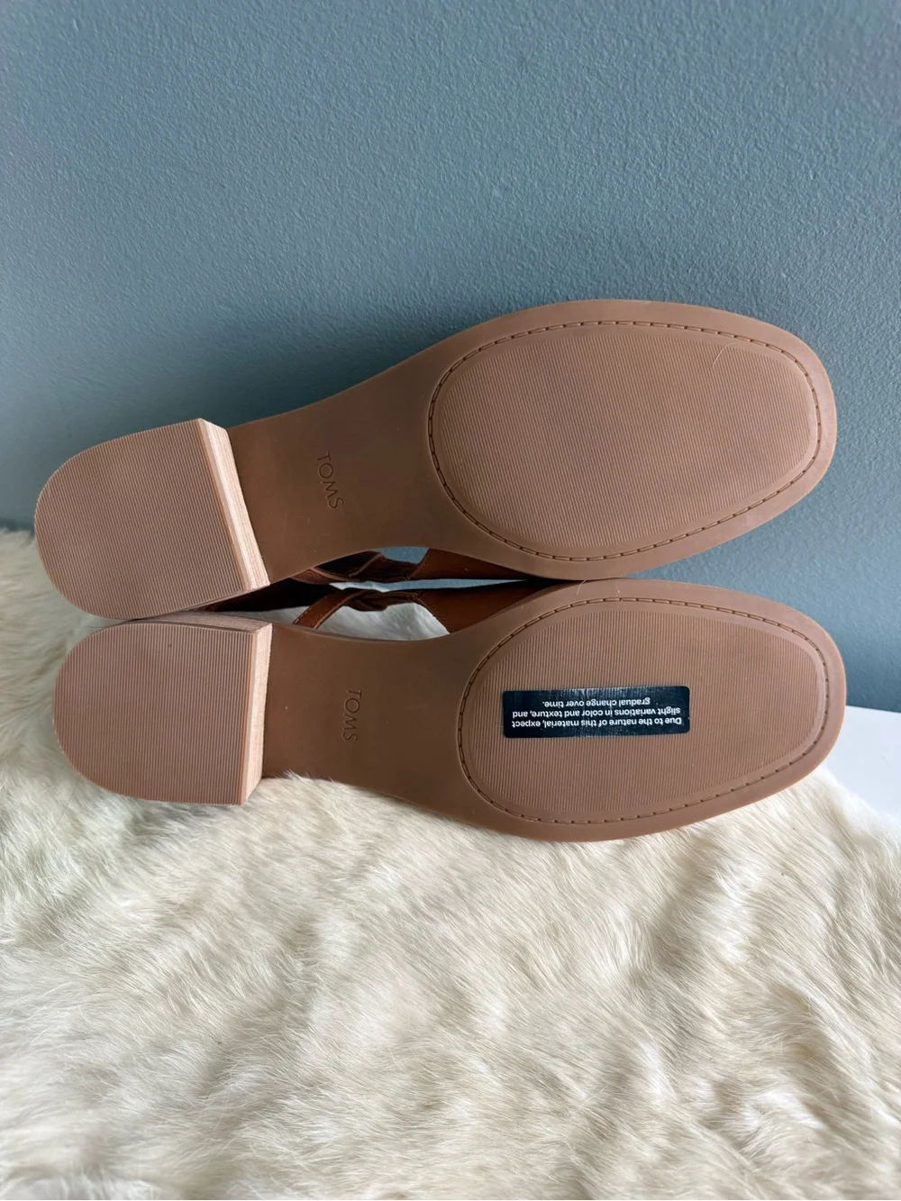 Toms women’s jaclyn