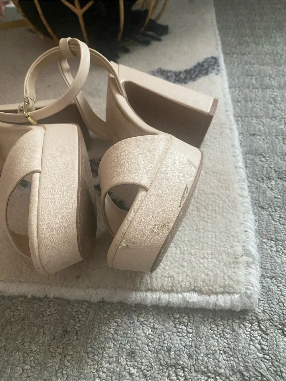 Altard State chunky platform